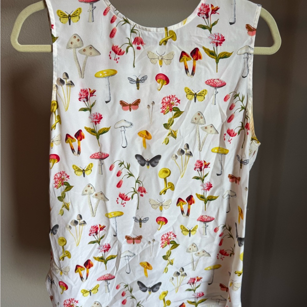 Equipment Femme White Floral Sleeveless Top